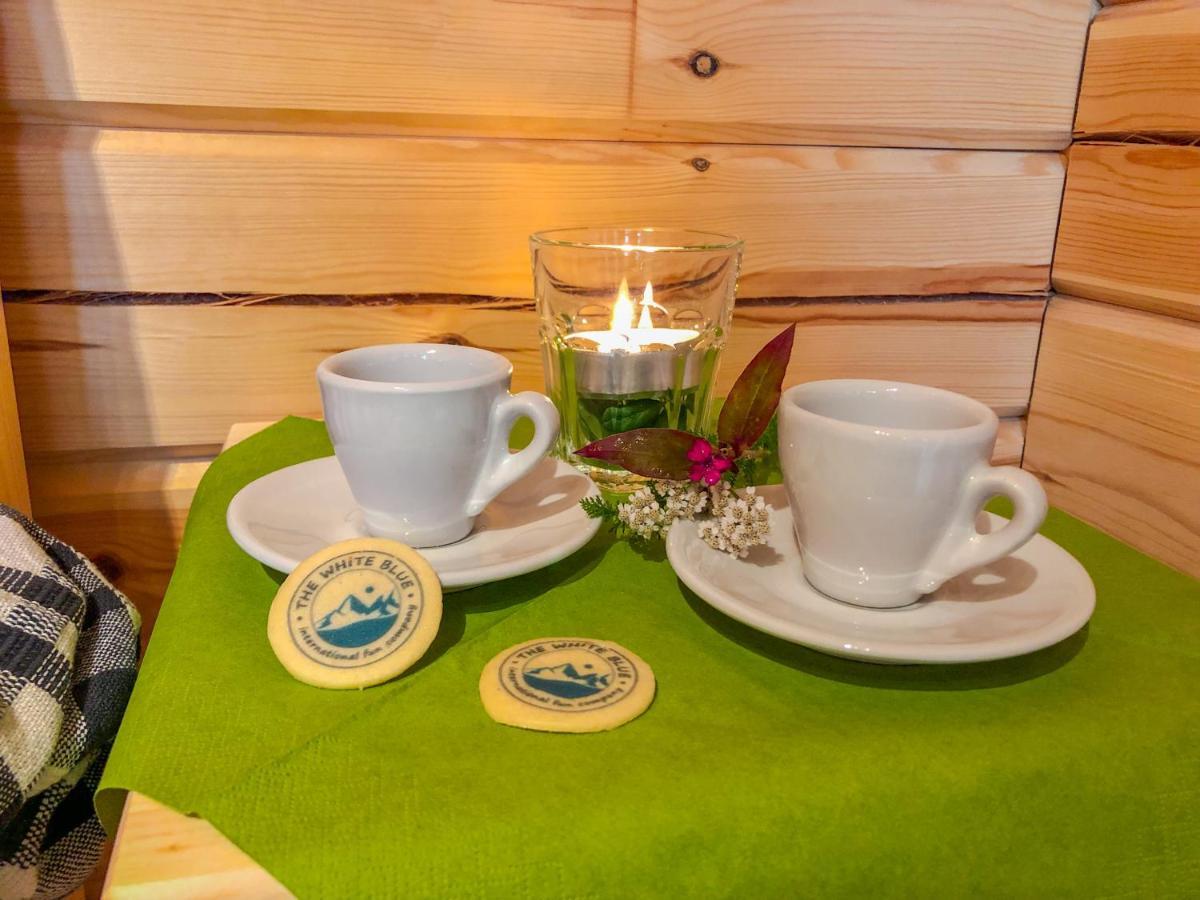 Hirsi - The White Blue Wilderness Lodge Kaamanen Екстериор снимка